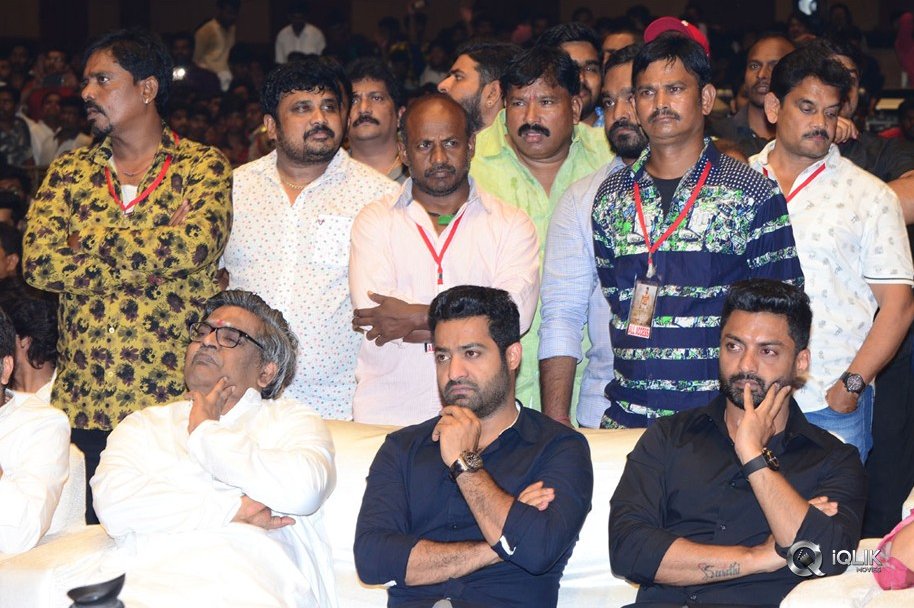 Aravinda-Sametha-Pre-Release-Event-Photos